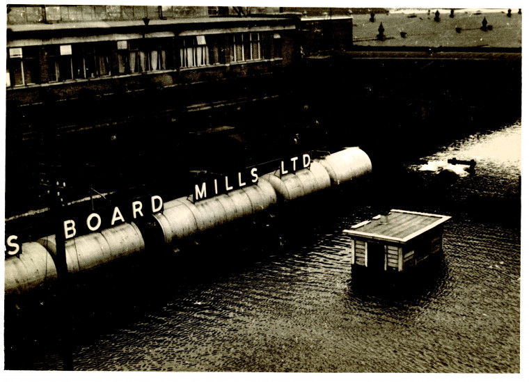 Purfleet Thames Board Mills factory during flood 01021953 Copyright: Photograph