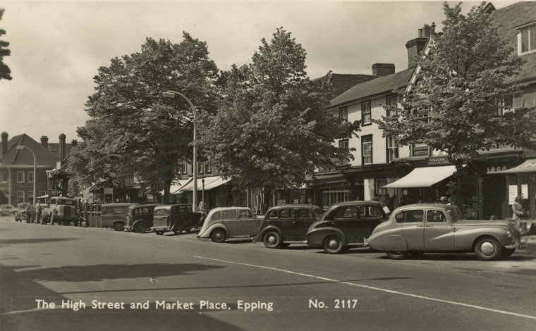 Epping High Street and Market Place Copyright: William George