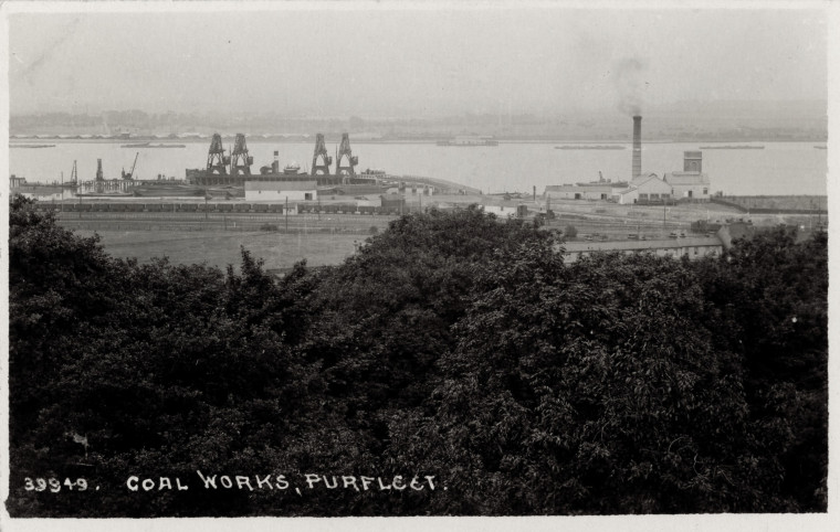 Purfleet Coal Works and Thames Copyright: Post Card