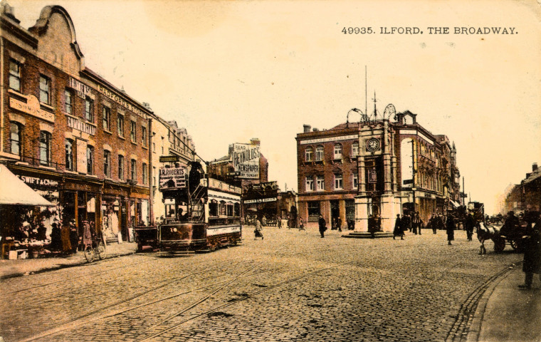 Ilford Broadway Coloured Post Card Copyright: William George