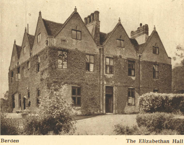 Berden Elizabethan Hall Arthur Mee Essex 1942 Copyright: Arthur Mee 1942