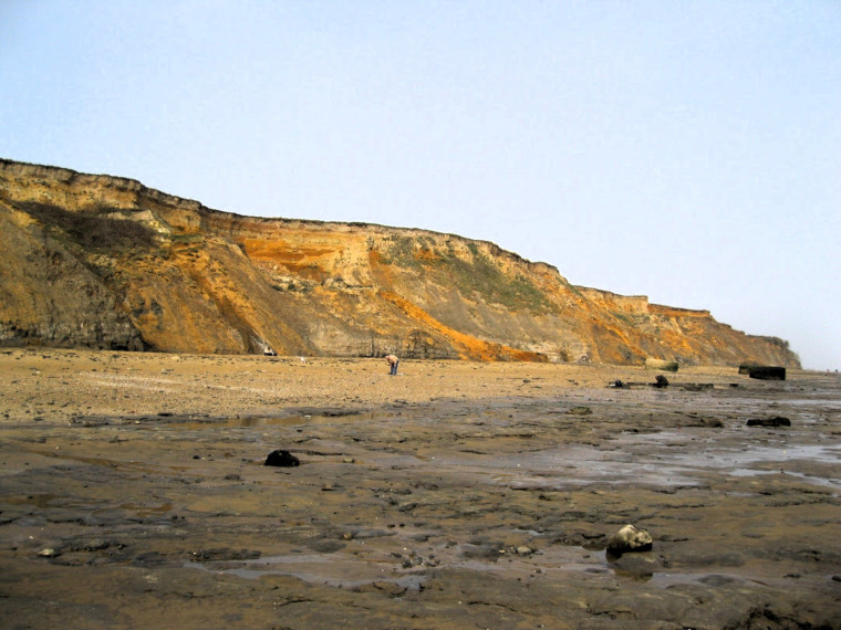 Walton on the Naze Cliffs looking northwards Copyright: William George