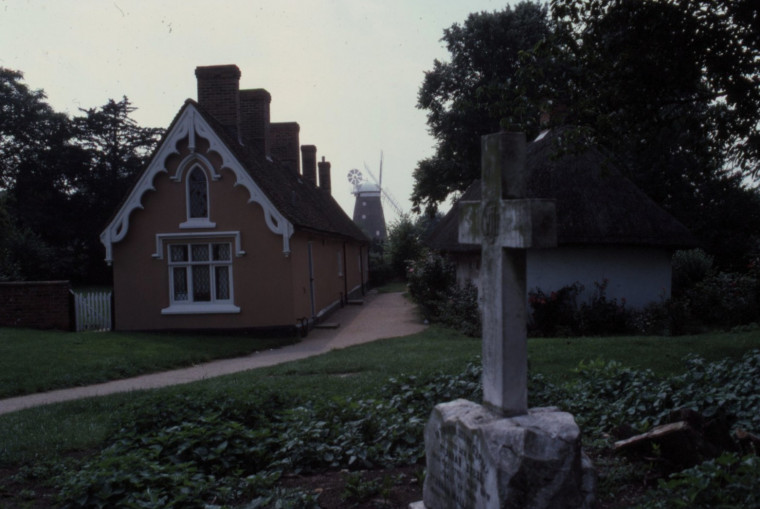 Thaxted Almshouses Image September 1982 Copyright: Roger Payne