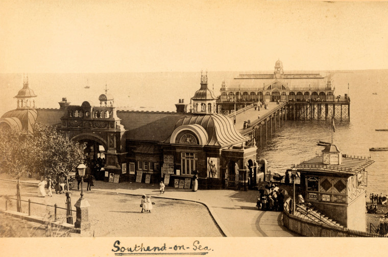 Southend on Sea Pier Photograph Circa 1900 Copyright: Edden Family Photo Album