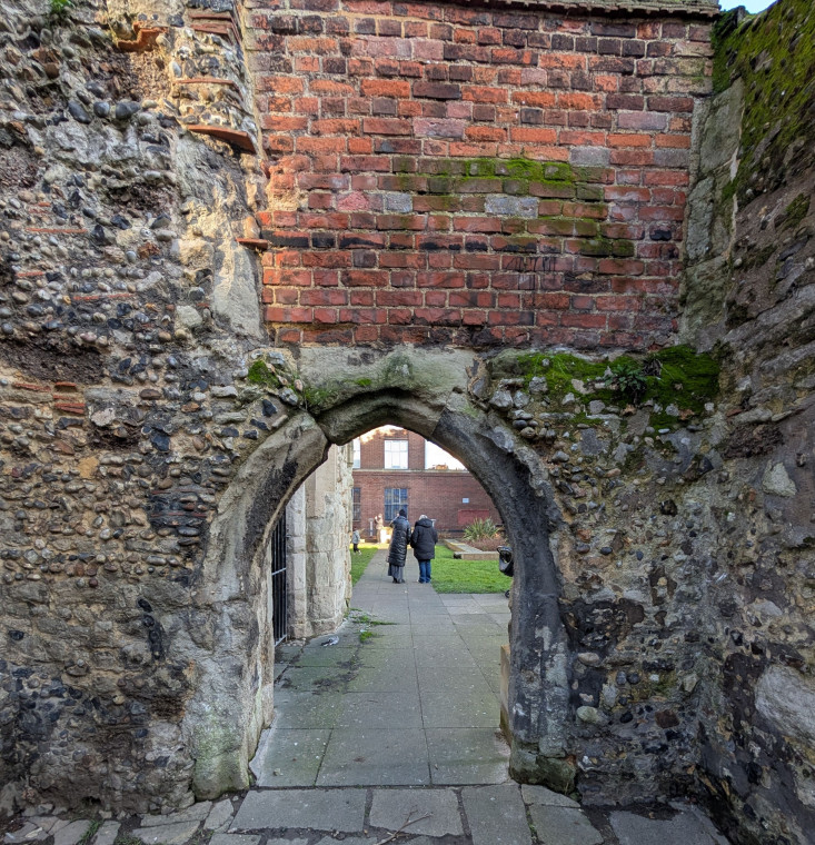 Brentwood St Thomas Chapel Ruin 12 Copyright: William George