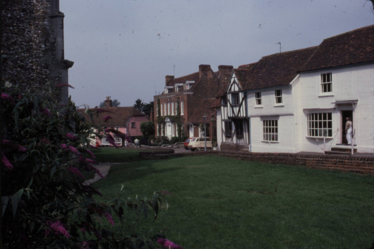 Thaxted Houses September 1982 Copyright: Roger Payne