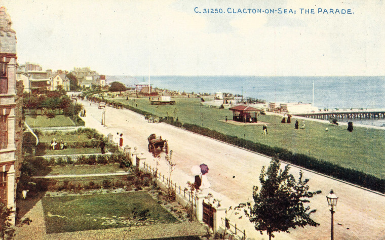 Clacton on Sea The Promenade Post Card Copyright: William George