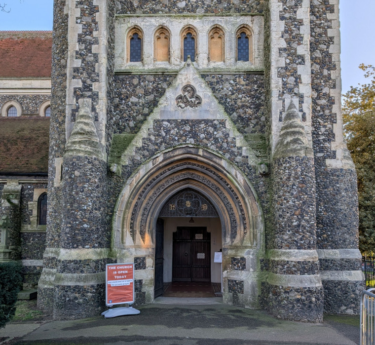 Brentwood St Thomas Church North Entrance Copyright: William George 2 January 2025